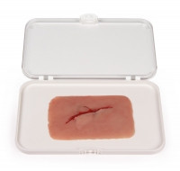 "Wundmoulage Schnittwunde mit Glassplitter"